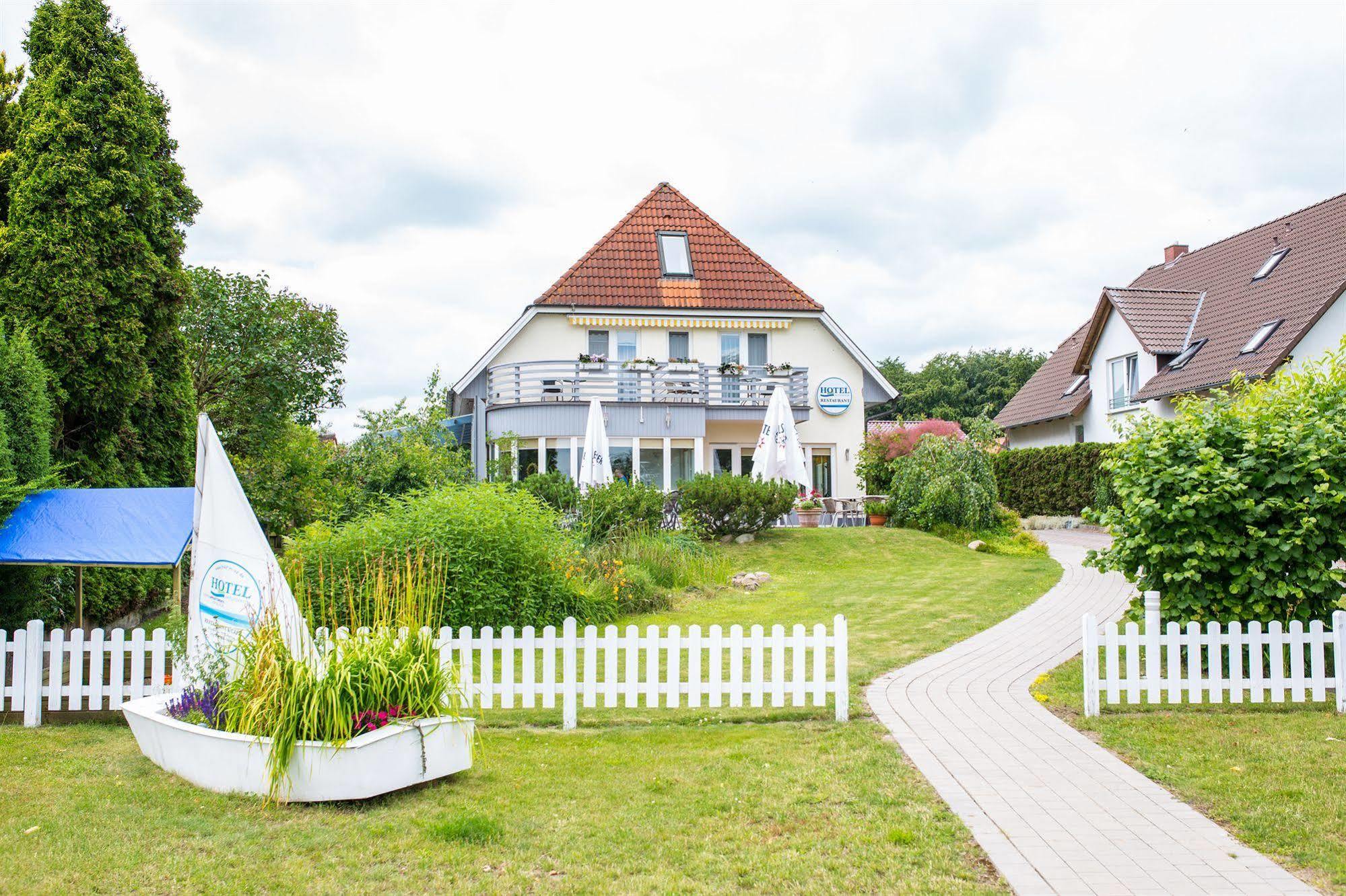 Hotel Am Fleesensee Malchow  Exterior photo